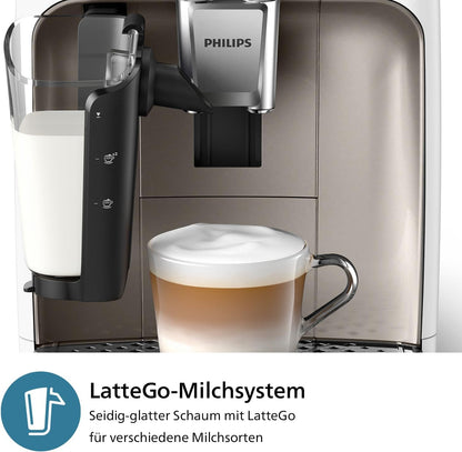 Philips 2300 Serie Vollautomatische Espressomaschine - 4 Getränke, modernes Farb-Touchscreen-Display, LatteGo-Milchsystem, SilentBrew, Keramikmahlwerk, AquaClean-Filter. Weißes Chrom (EP2333/40)
