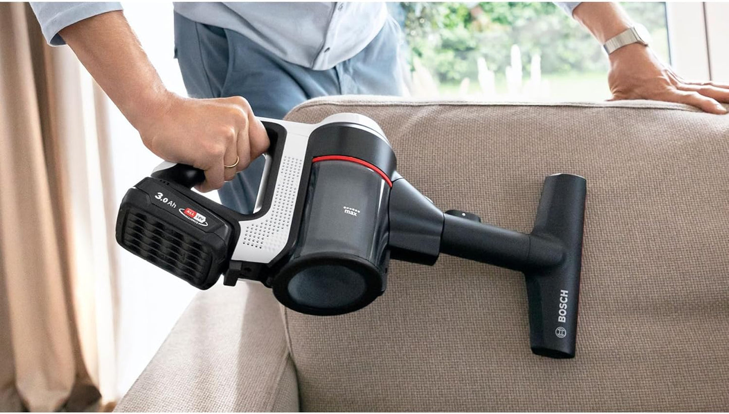 Bosch Akku-Staubsauger Unlimited 7 BSS711W, kabelloser Handstaubsauger, beutellos, Wechselakku, Knickrohr, Hygiene-Filter, 10 Jahre Motorgarantie, XXL-Polsterdüse, LED-Beleuchtung, Turbostufe, weiß